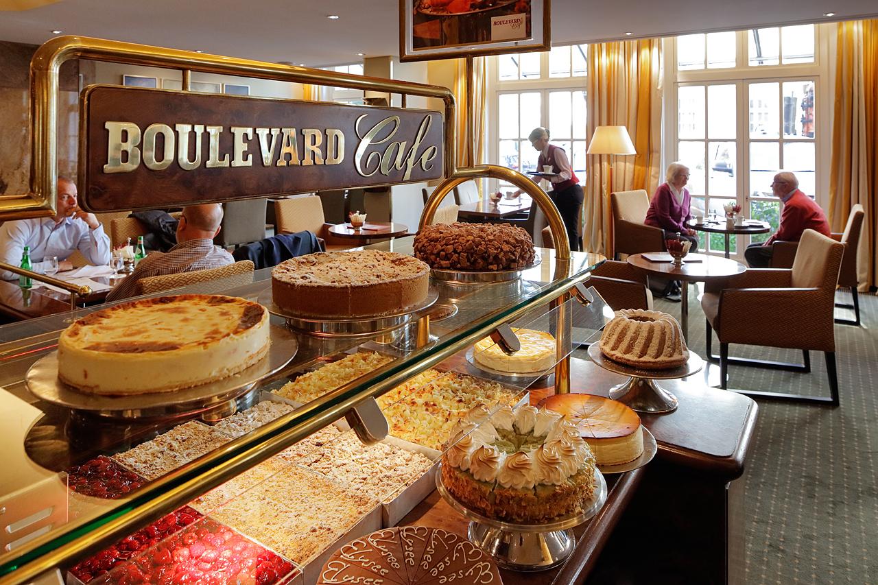 Grand Elysee Αμβούργο Εξωτερικό φωτογραφία Café Boulevard