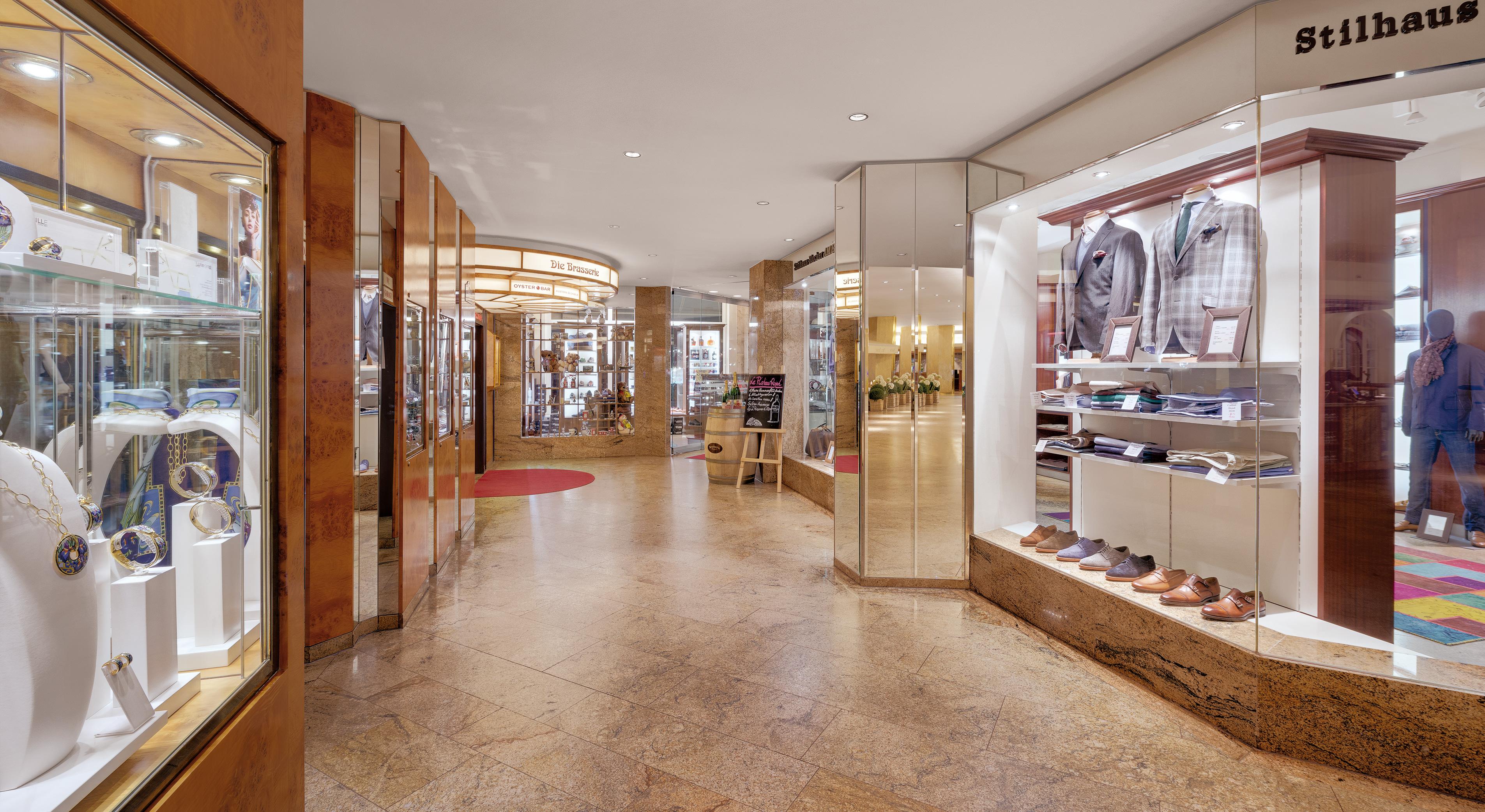 Grand Elysee Αμβούργο Εξωτερικό φωτογραφία The interior of the store