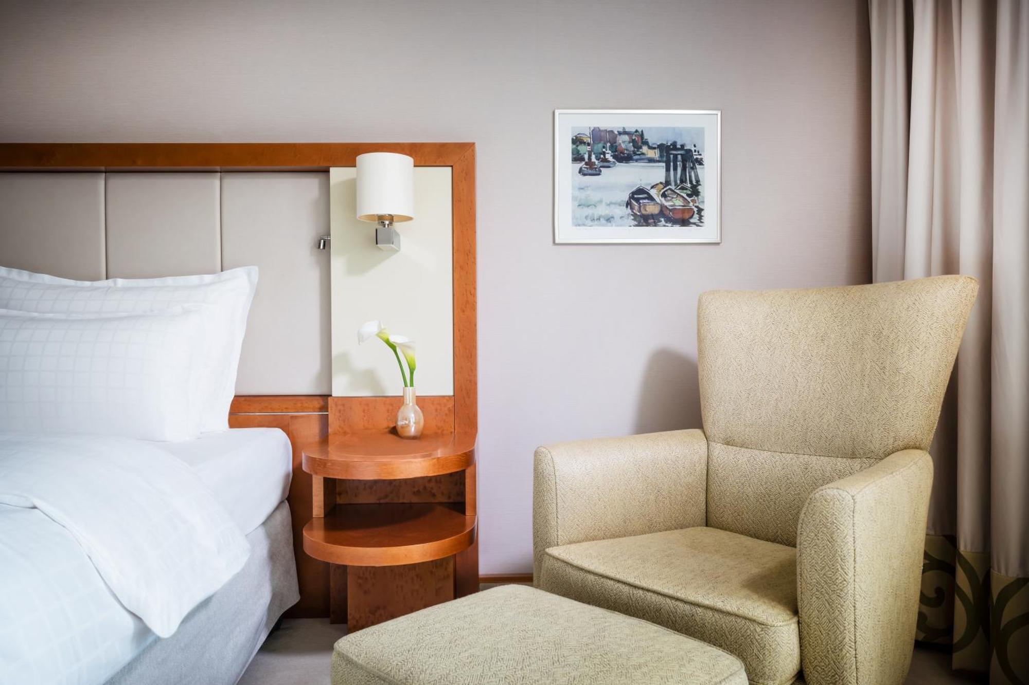 Grand Elysee Αμβούργο Εξωτερικό φωτογραφία A room at the hotel
