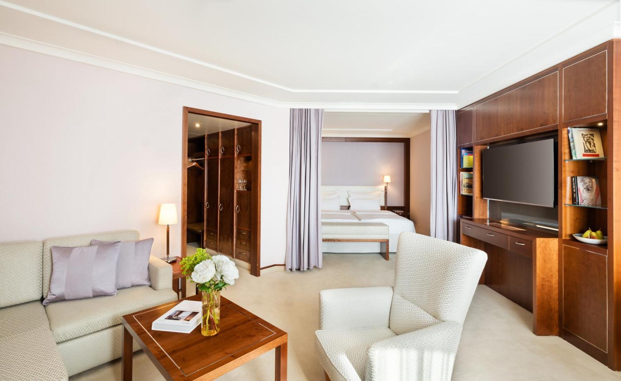 Grand Elysee Αμβούργο Εξωτερικό φωτογραφία Suite