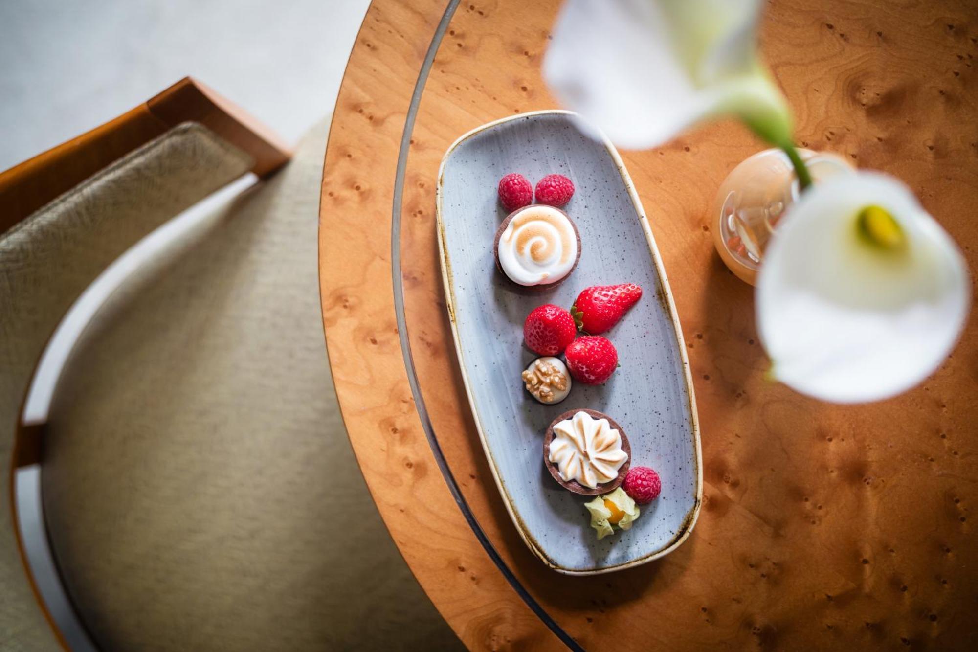 Grand Elysee Αμβούργο Εξωτερικό φωτογραφία A dessert